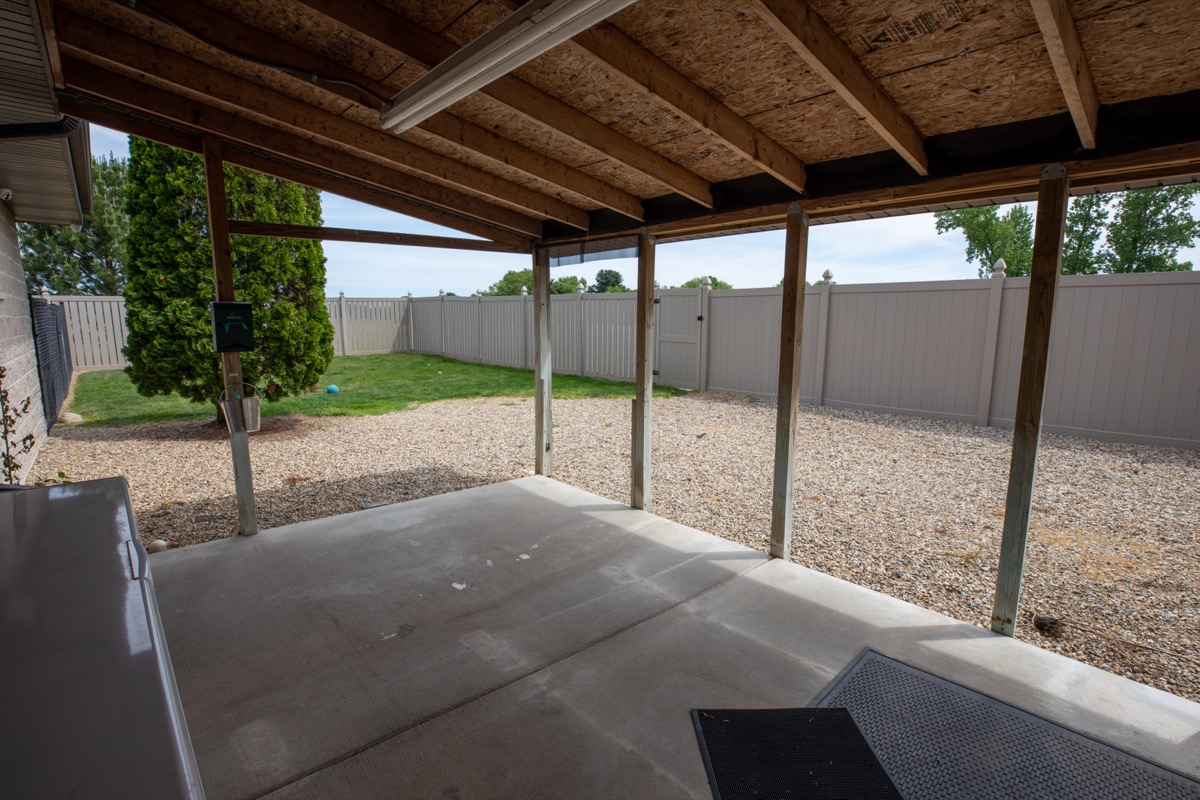 Play Yard at Plymouth Veterinary Clinic